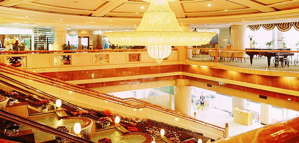 Green Land Hotel Kunming Exterior foto